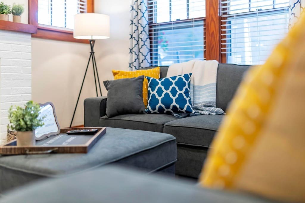 Cozy Bristol Retreat * 2 Blocks from State Street