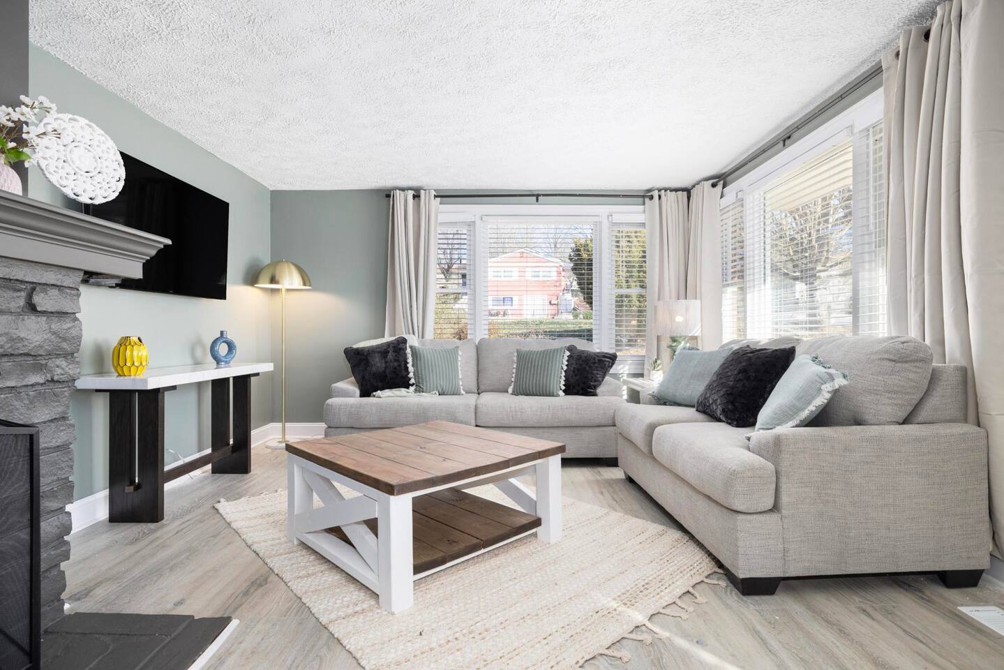 3BR house minutes from speedway & downtown - Holiday Home