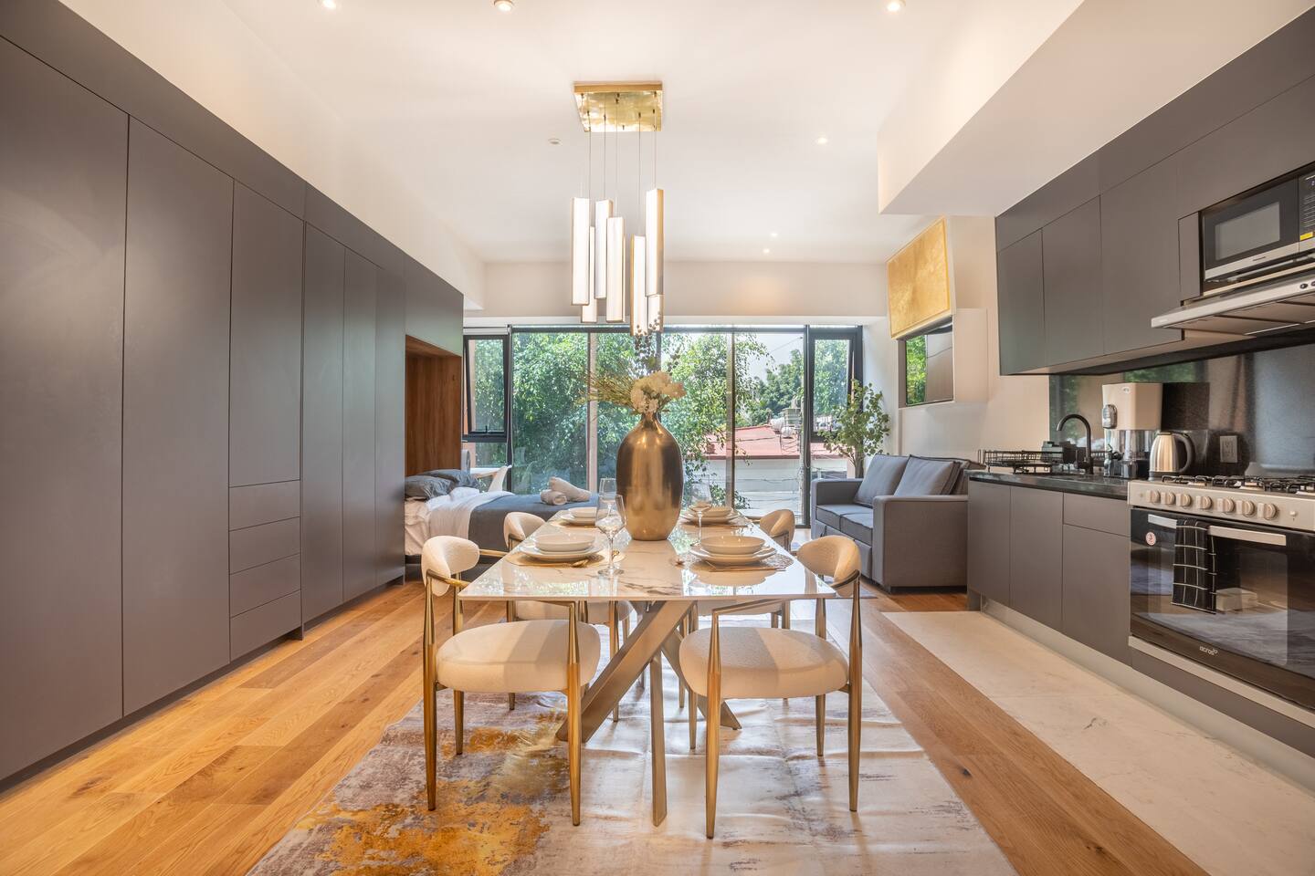 Elegant loft with pool, gym, roof, parking - foto 3