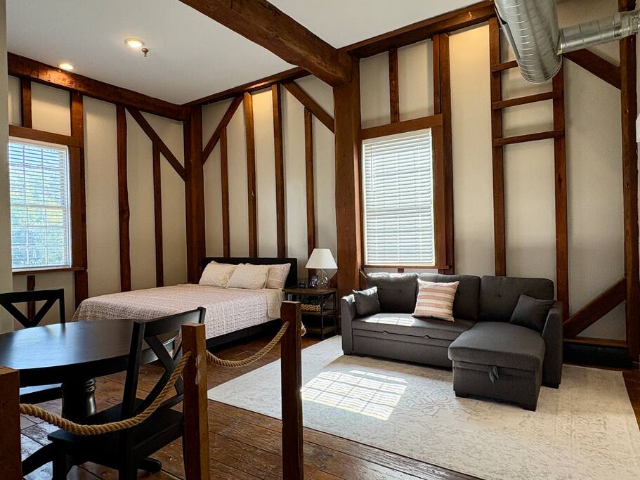 Riverbend Suite - Potter’s Mill