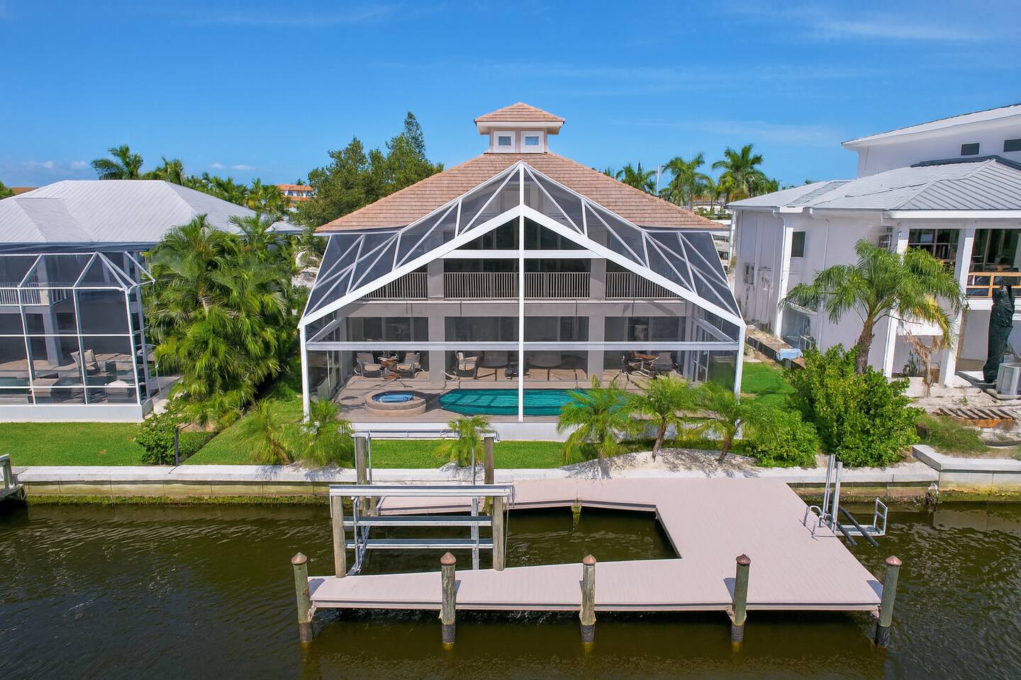 Sunset Views, Waterfront, Pool/Spa, Dock, Elevator