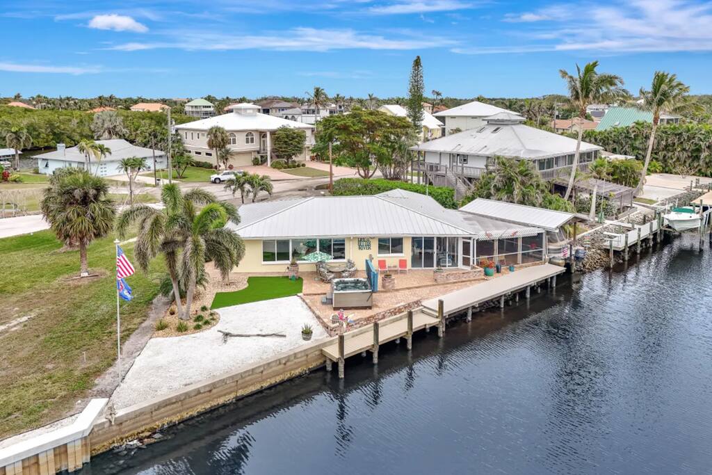 Fisherman’s Cove: New Remodel, 5 Min to Beach