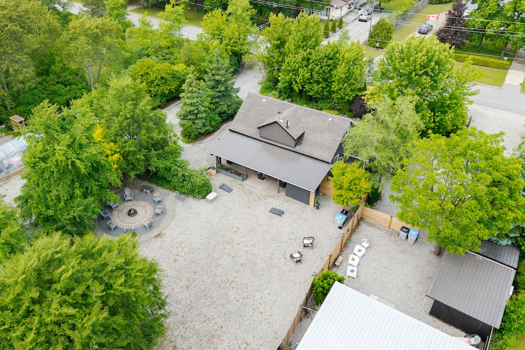 5Min->GB Beach & Pinery | 4BR Cottage 5Bed FirePit