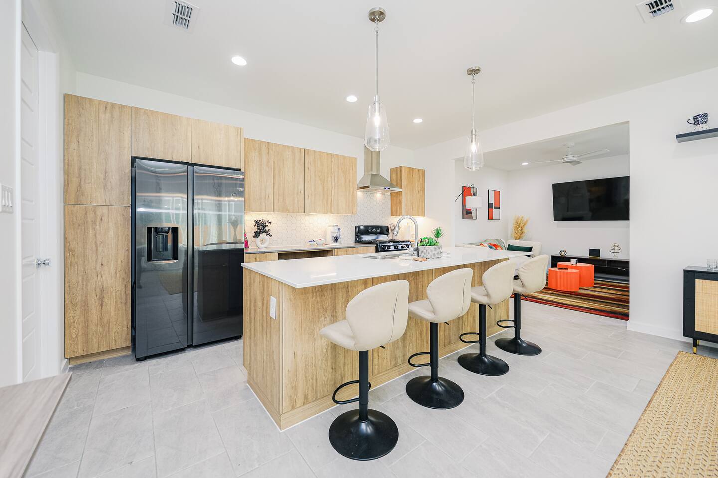 Stylish New Laredo Home