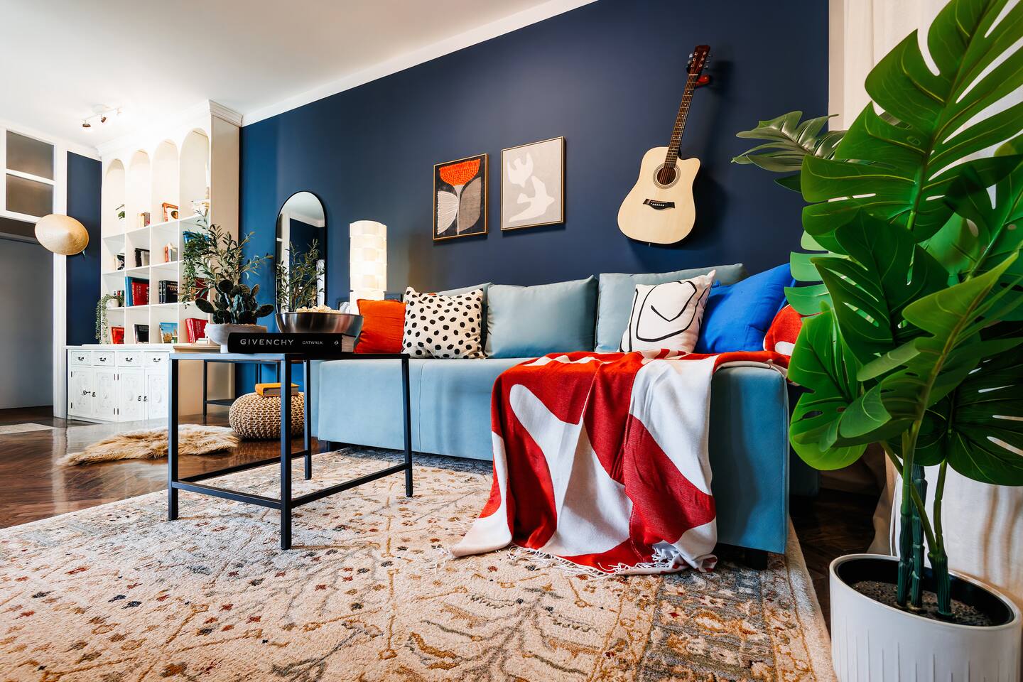 Heart Strings w/Terrace 290 Mbps | Old Town