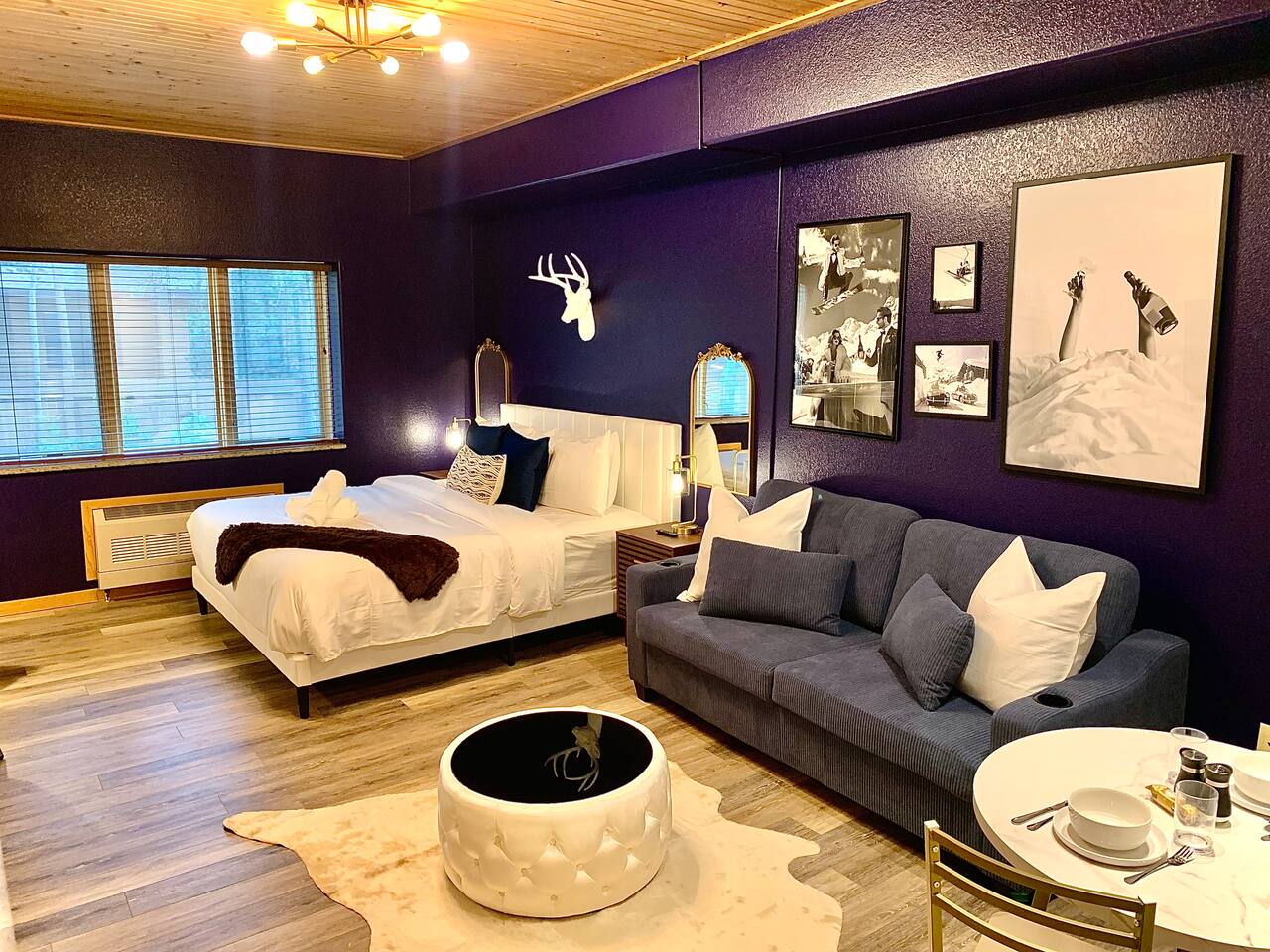 Remodeled Studio, Walk to RR Gondola+Pool+Hot tub