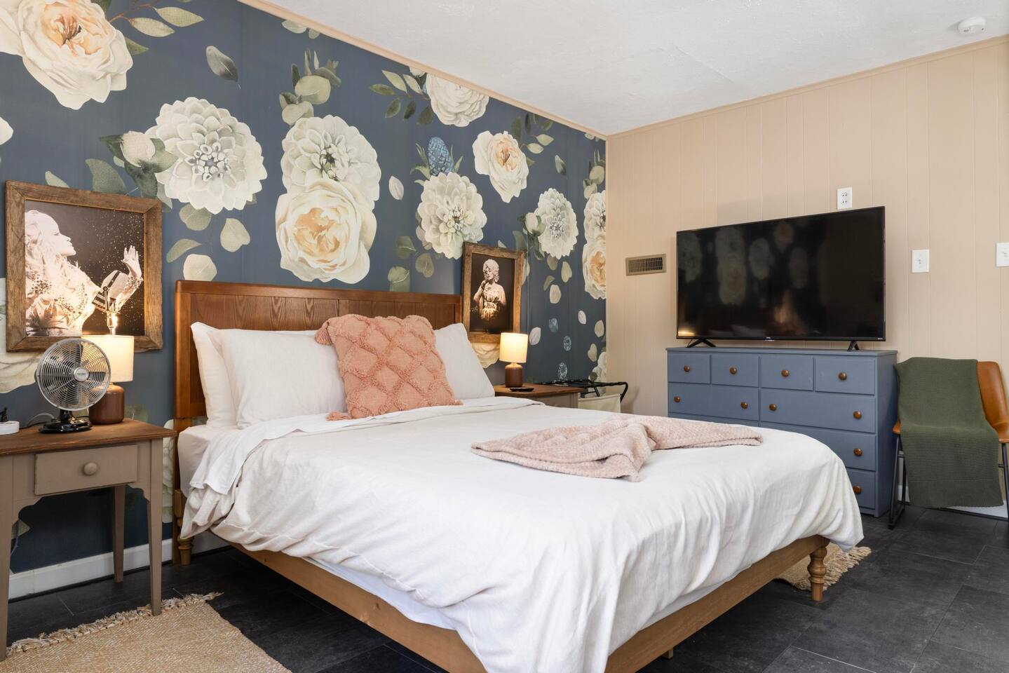 'My Tennessee Mountain Home' in Kingsport