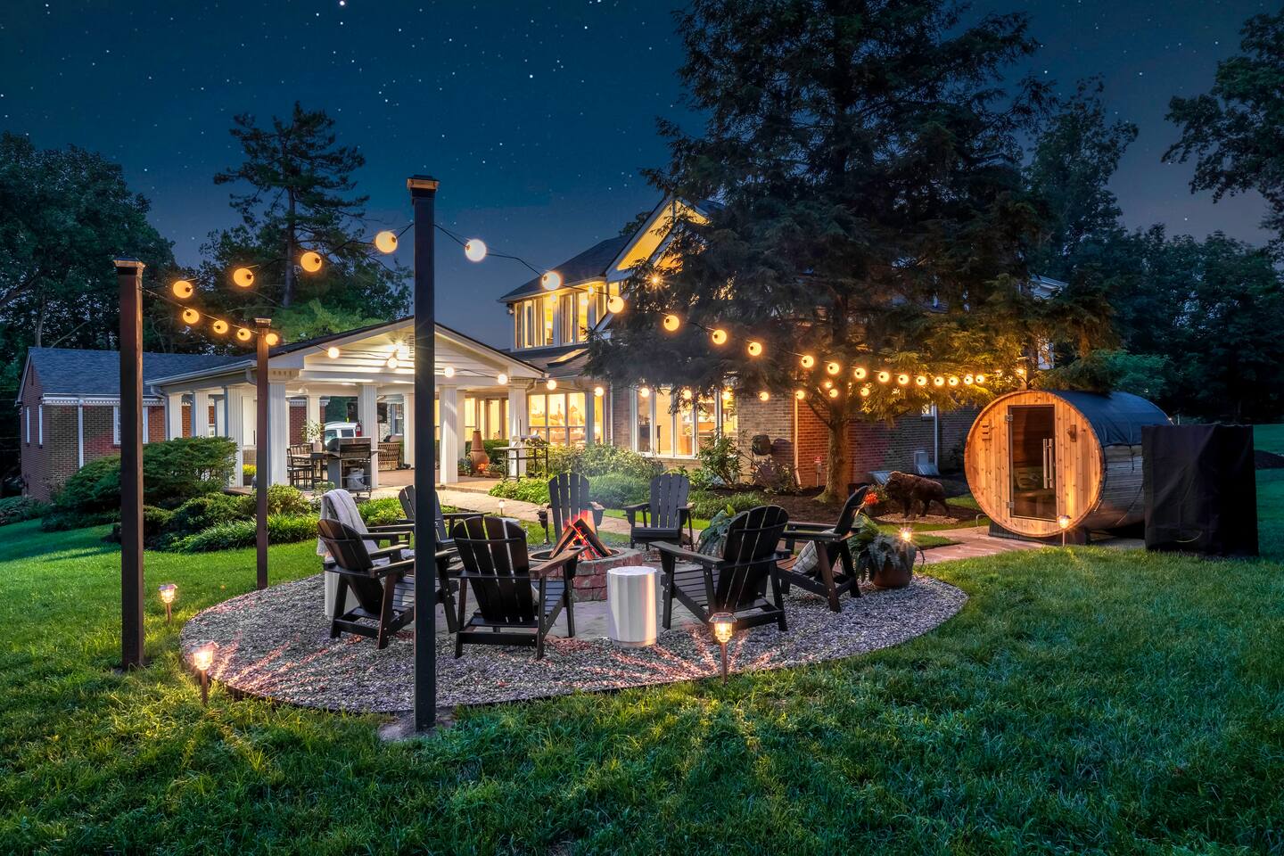 Slps 14,BourbonTrail,Golf Sim,SpeakEZ,Sauna,HotTub