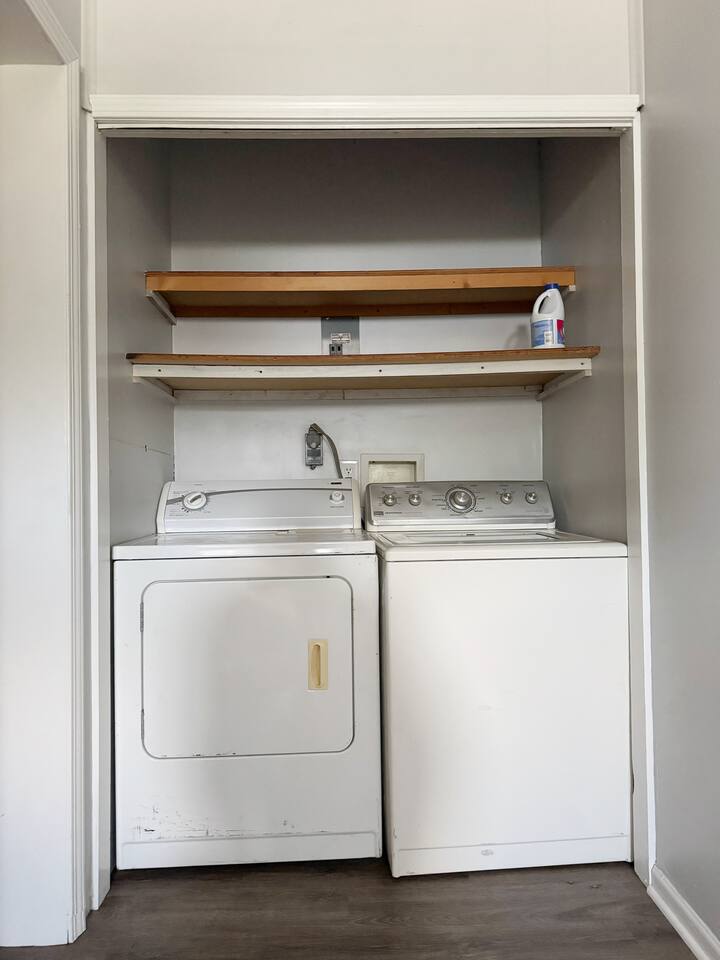 Princeton Place | QUEEN 2BD/1BA Apt