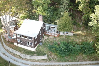 Enjoy complete privacy out here on the master balcony or the master patio.  Whether your soaking in the hot tu