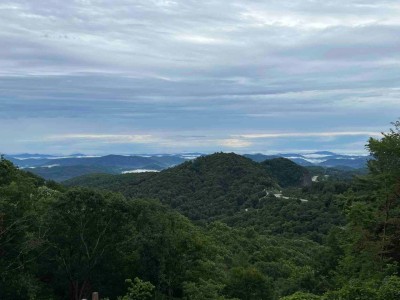 The Grand Cabin — Deck & Views photo 14
