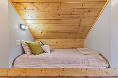 Each bed in the clubhouse gets its on light, switch and usb outlets.