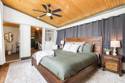 The Grand Cabin — Lower Level photo 22