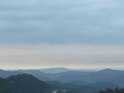 This is the view from our deck over looking Blackberry Gorge.  Beautiful 100 mile views looking toward Charlot