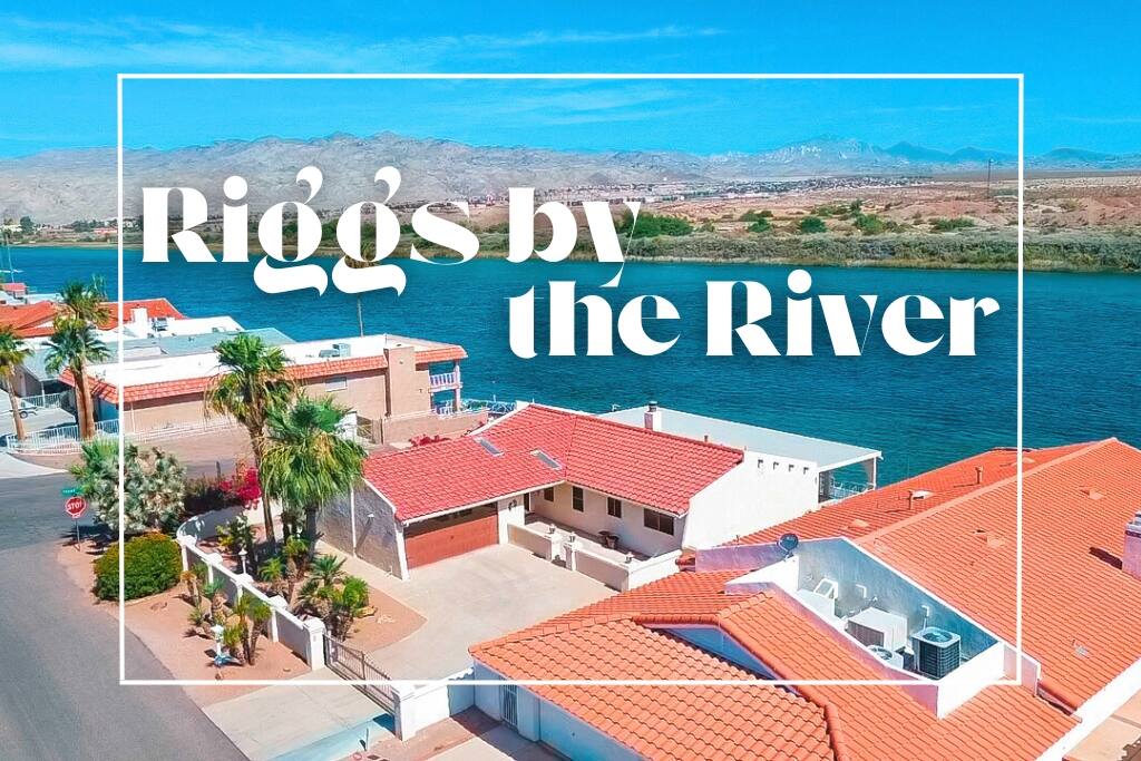Waterfront | 3 bd | Next to Launch | Sleeps 8