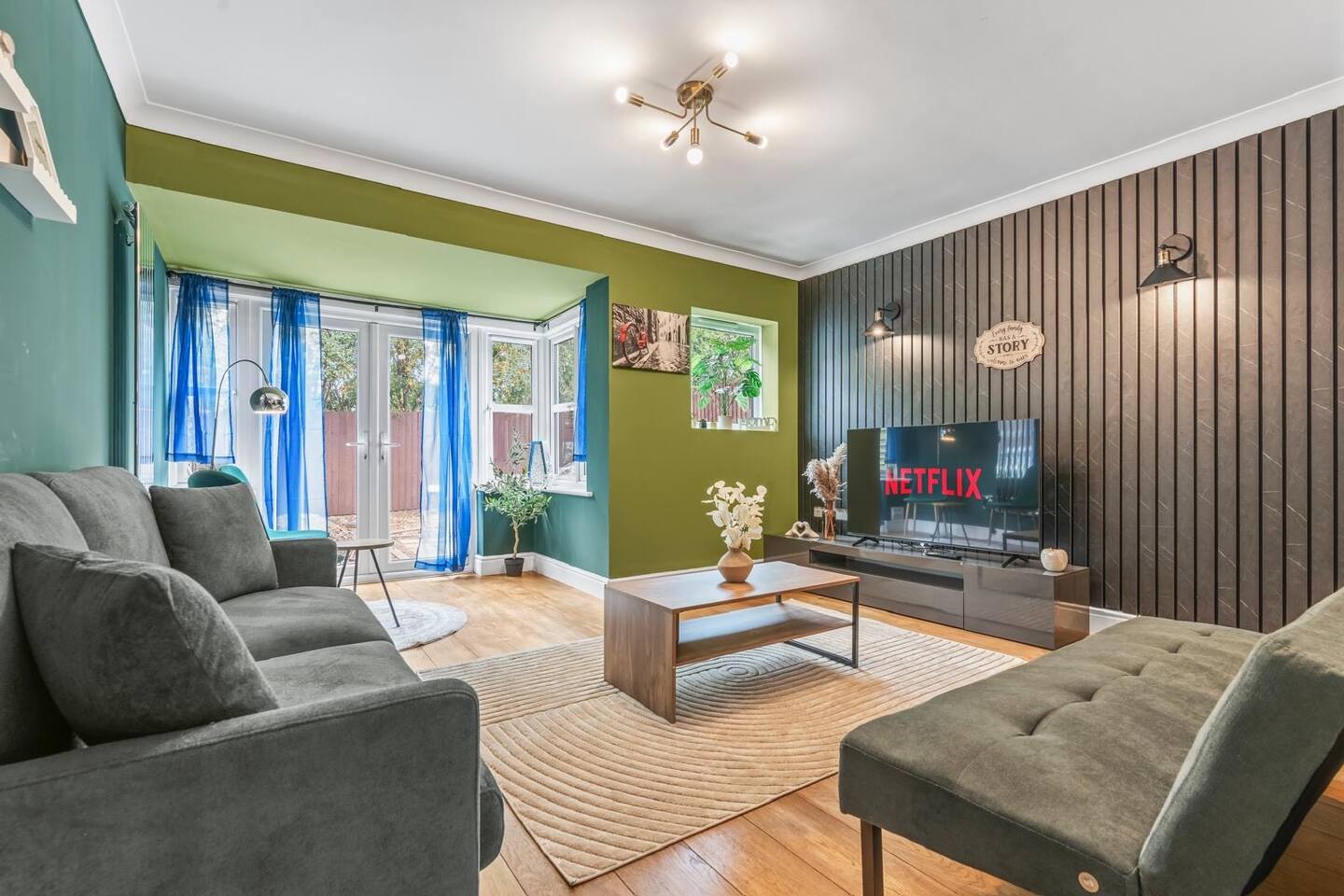 #48 *Under NEW Management* Stylish 4BD 2BR Parking