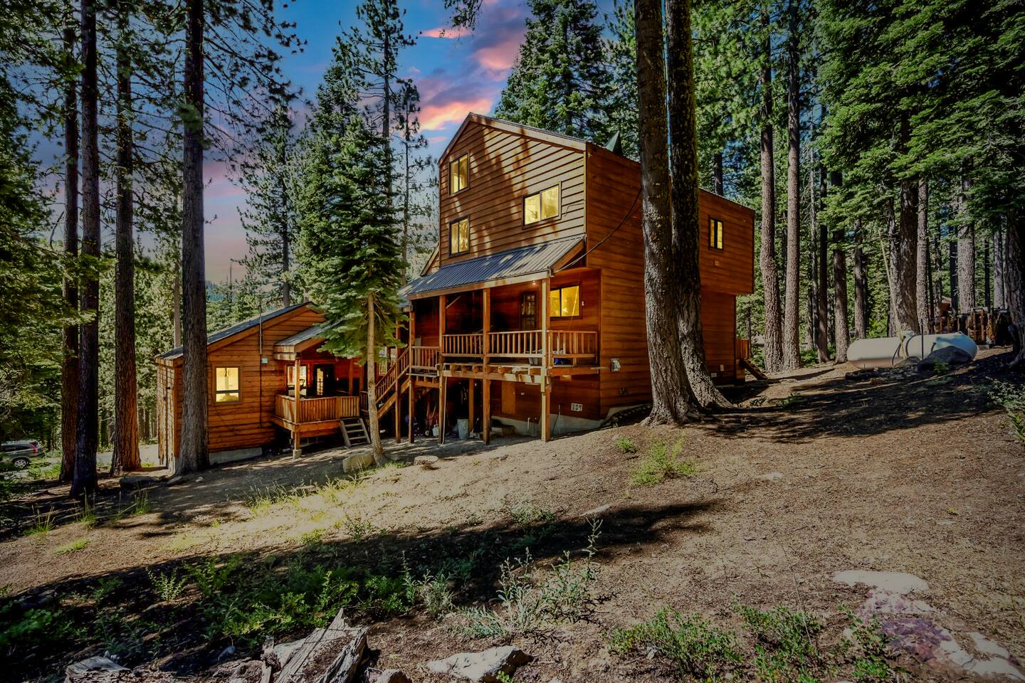 Theater & Gym: Luxury Chalet 10 Min to Lake