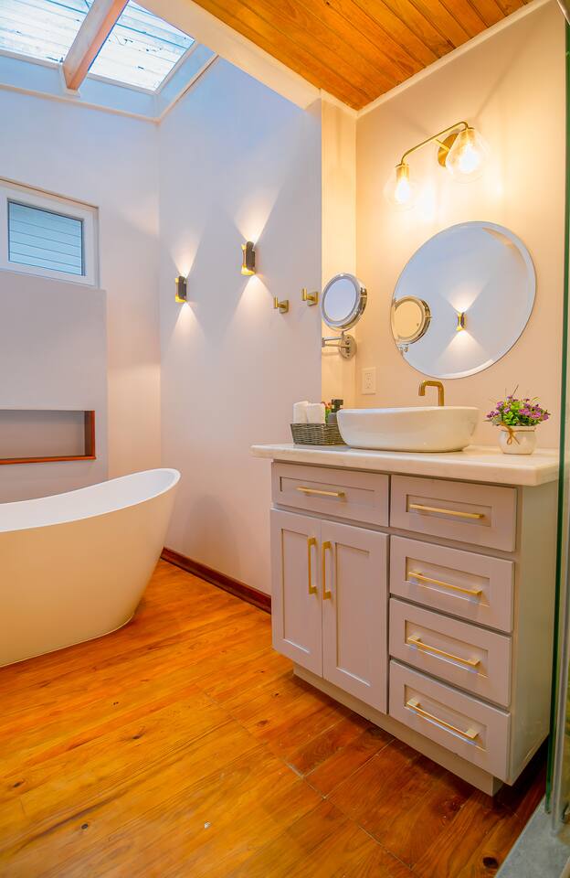 Villa+Pool+5 min beach, close 2 WestBay!