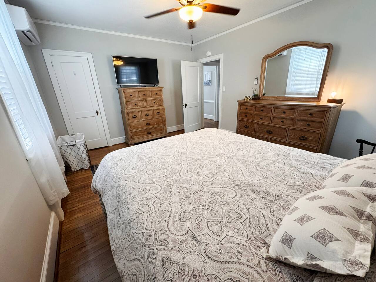 Central Haven, 7 mins from Casino, 2bd/1bt Apt