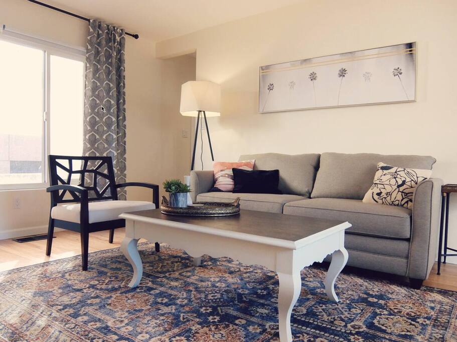 Hillcrest 4115 - 2 bed/1 ba