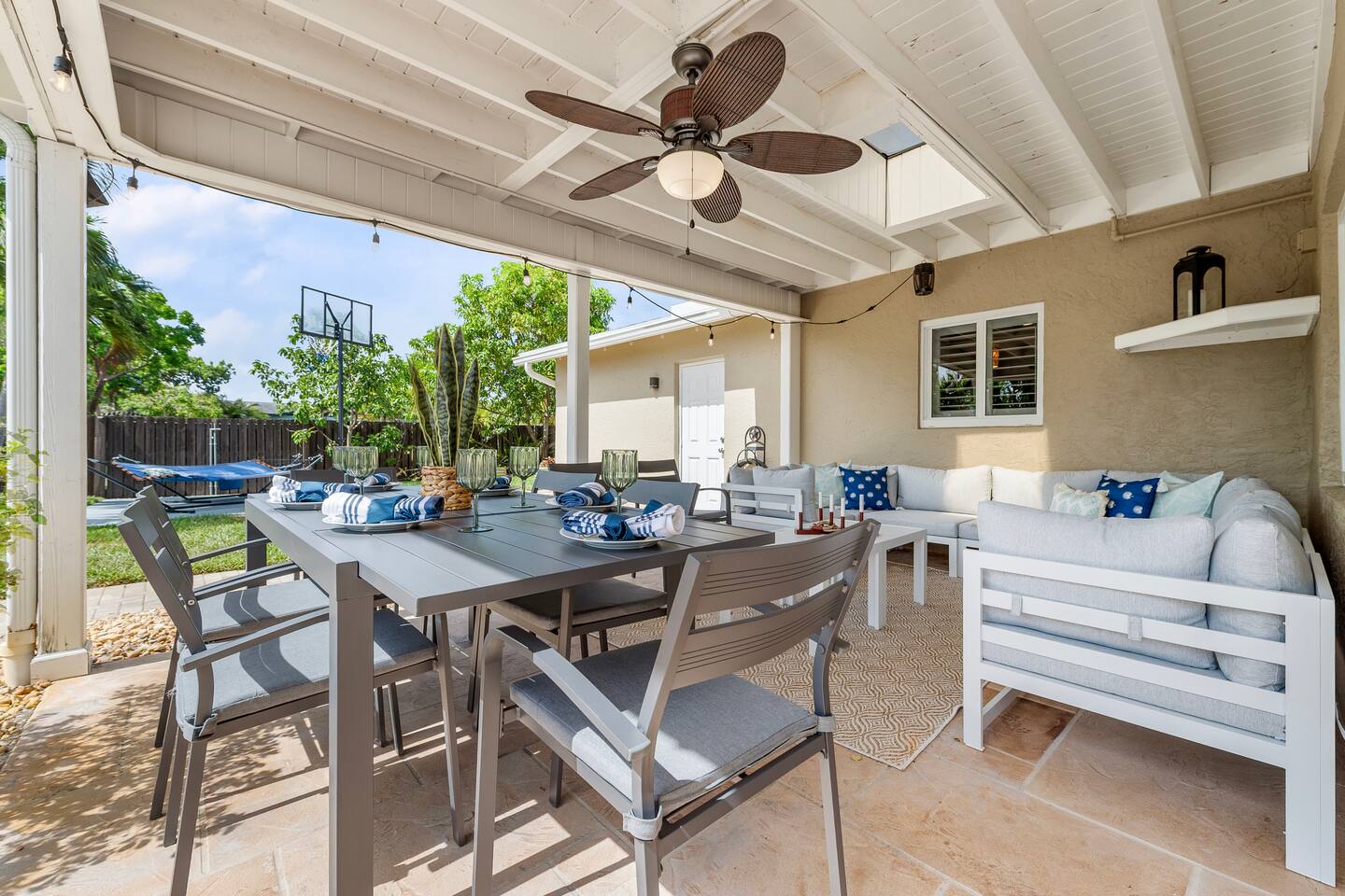 FIFA World Cup - Near Miami Stadium - Heated Pool — photo 4