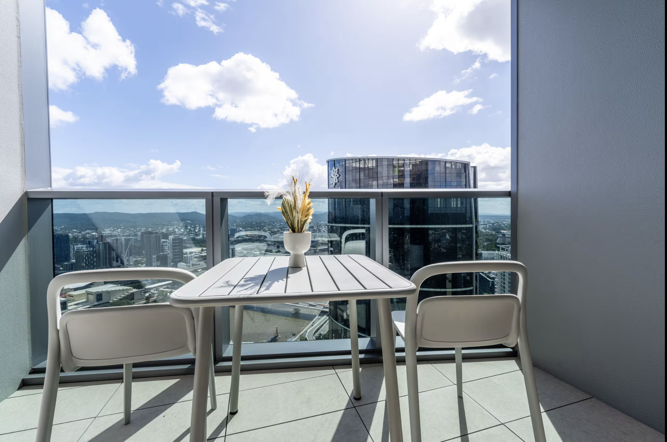 Queens Home - New on Casino - Apartment