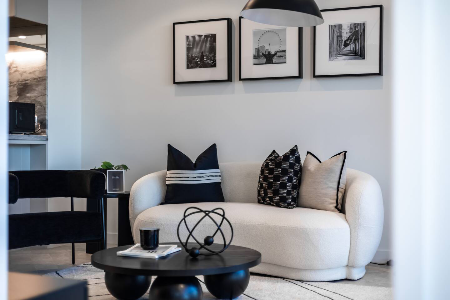 Chrome Sonata - State Secrets & Skyline Sheets. - Apartment