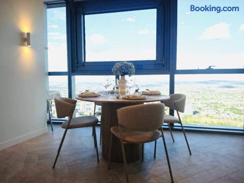 Highgarden Whispers - Lv 62 Queens Wharf Skyhome