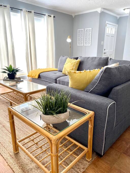 Stylish Workforce Home Central To Airport Downtown