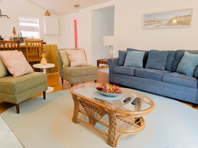 413 E Cotter SM