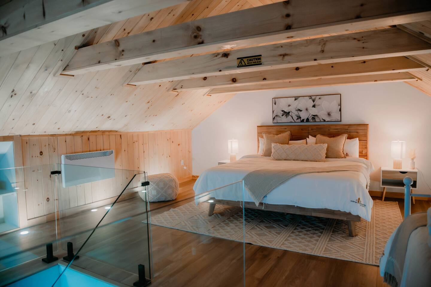 Escapade Chambly | 4BR Spa Retreat