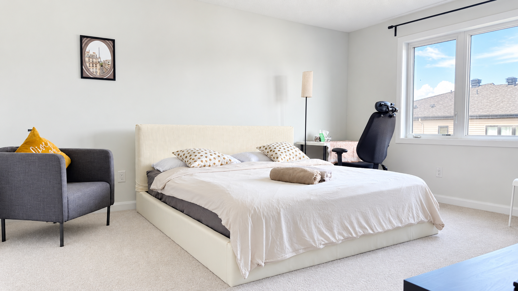 Room Rome - Elegant King Suite