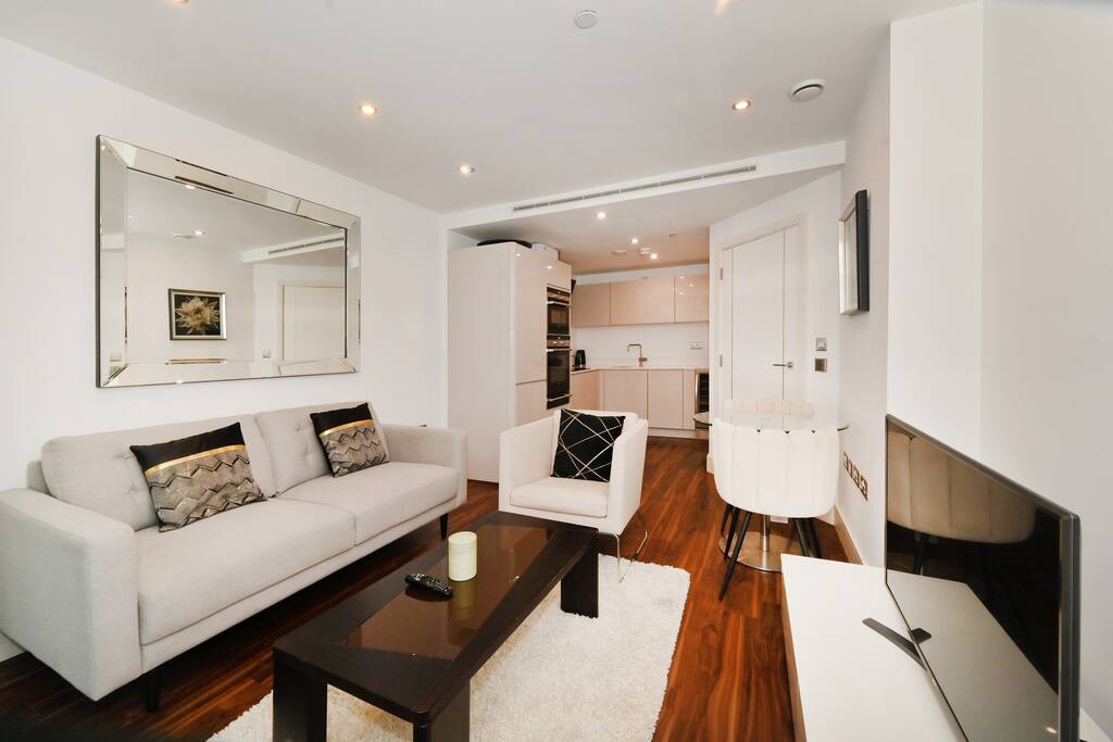Rooftop terrace+Balcony +City View by Tower Bridge
