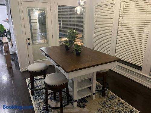 Houston Getaway | 6BR |Pool| Wi-Fi| Sleep 16|Pool - Holiday Home