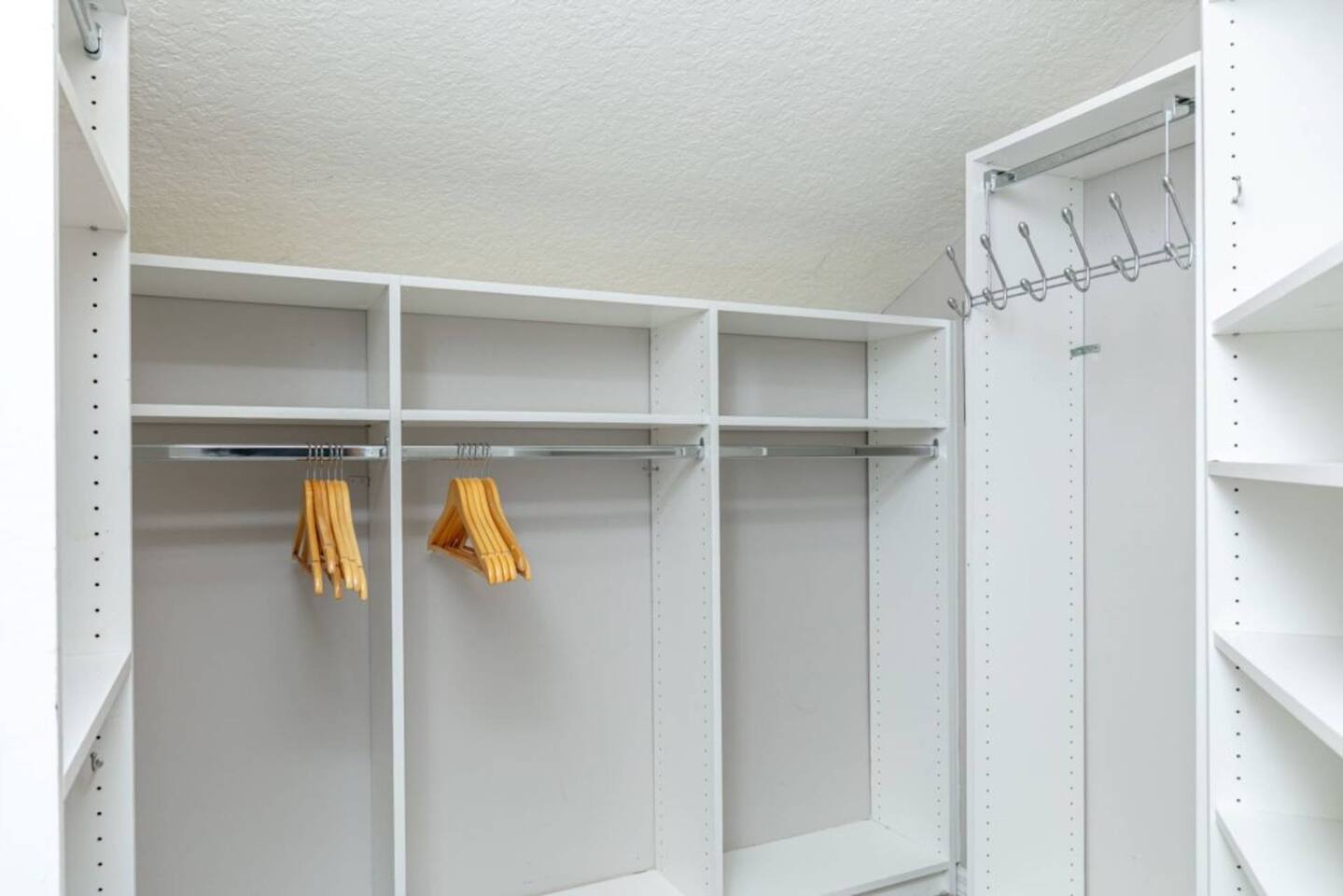 Property thumbnail 23