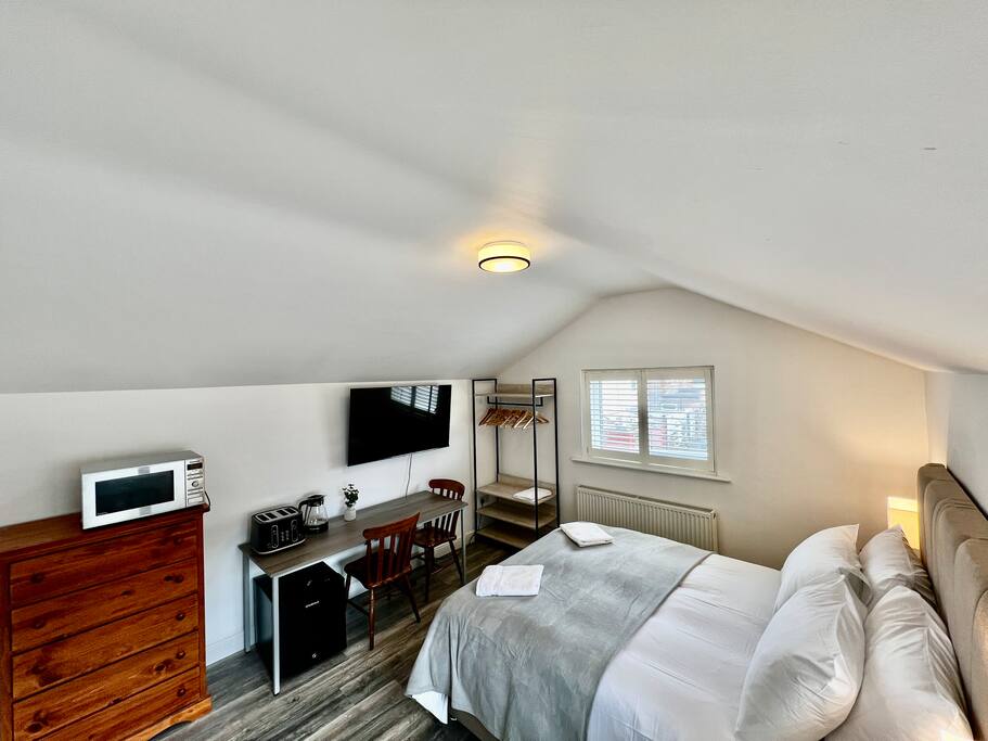 Penthouse South (sea front location)