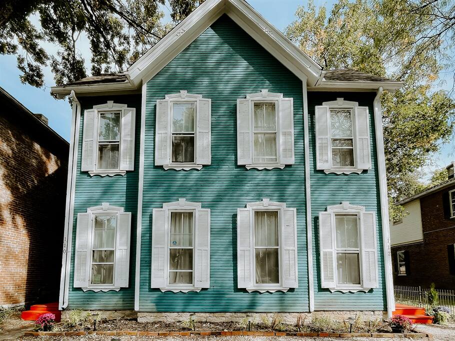 Group Stay Solved | Side-by-Side Homes, Fast WiFi