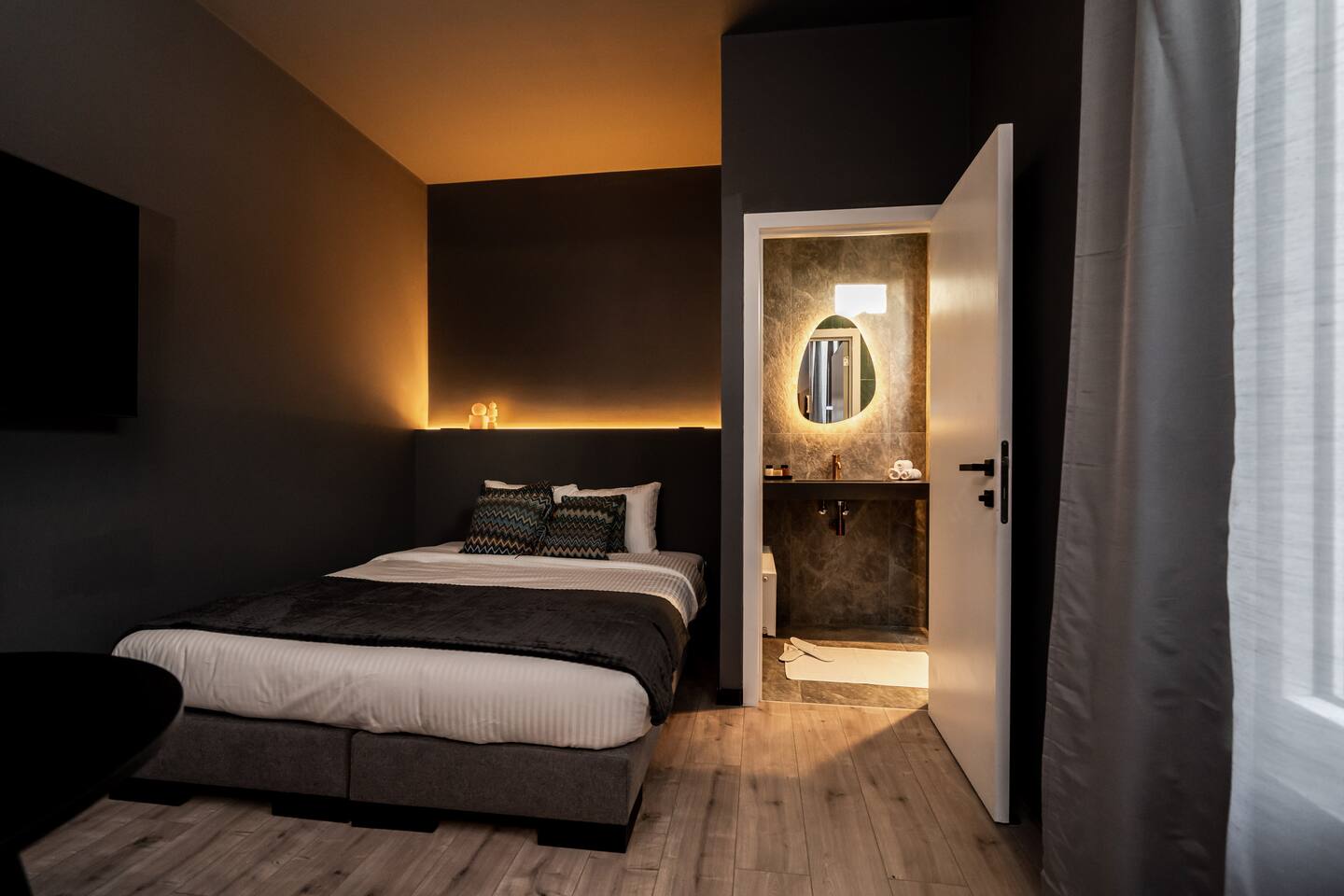 Industrial-Chic Renovated Studio