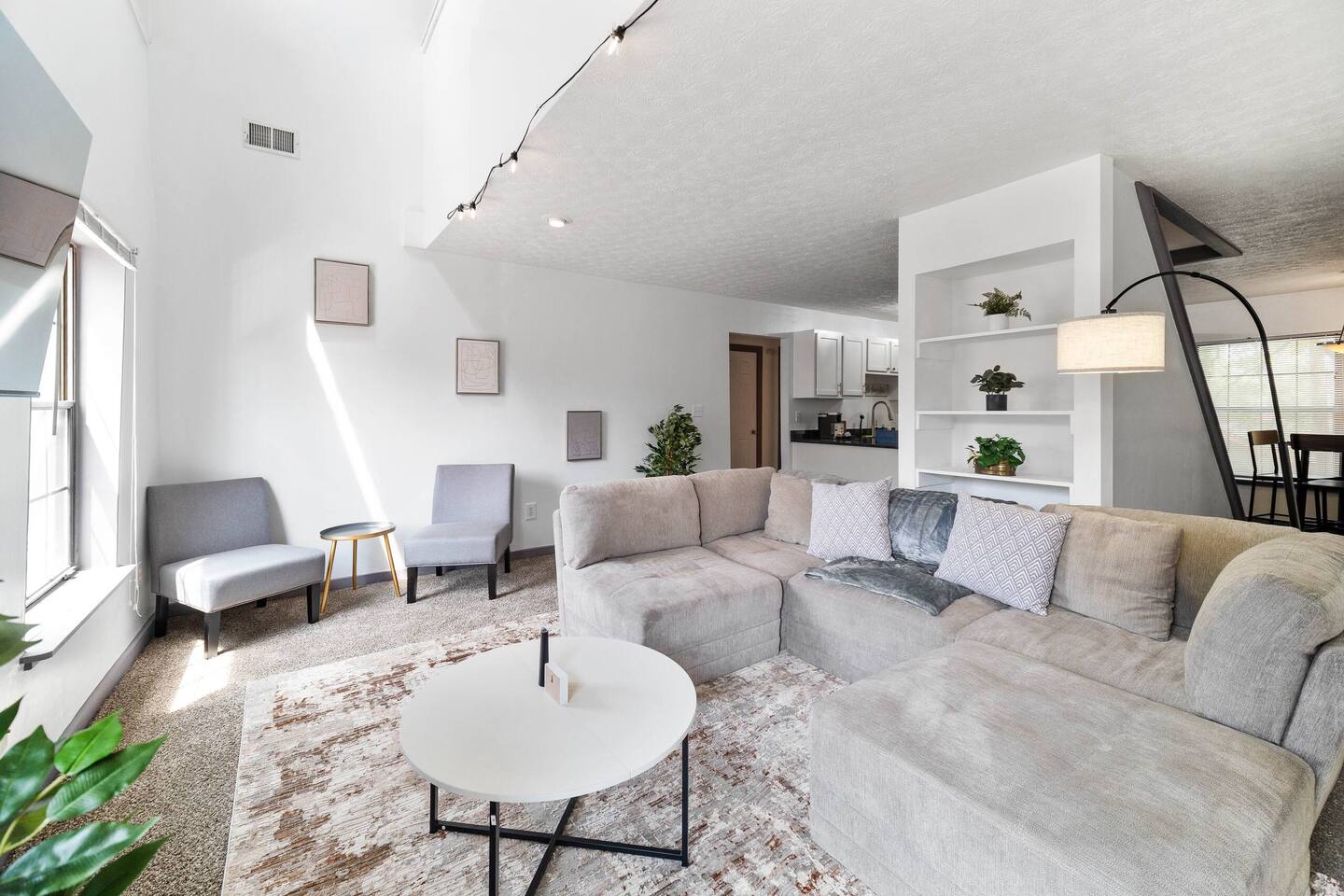 Collins Avenue Duplex – 2 Homes