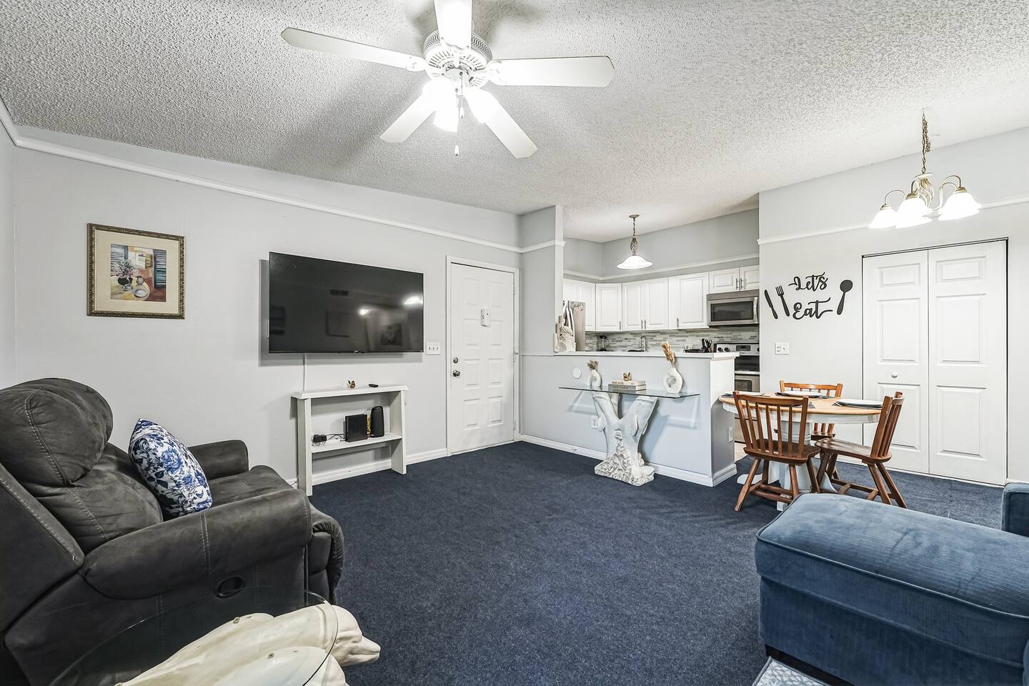 Near Disney Stylish 2BR with Pool