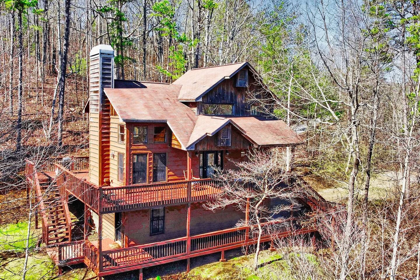 Tranquil Mountain Lodge Escape Near Carters Lake