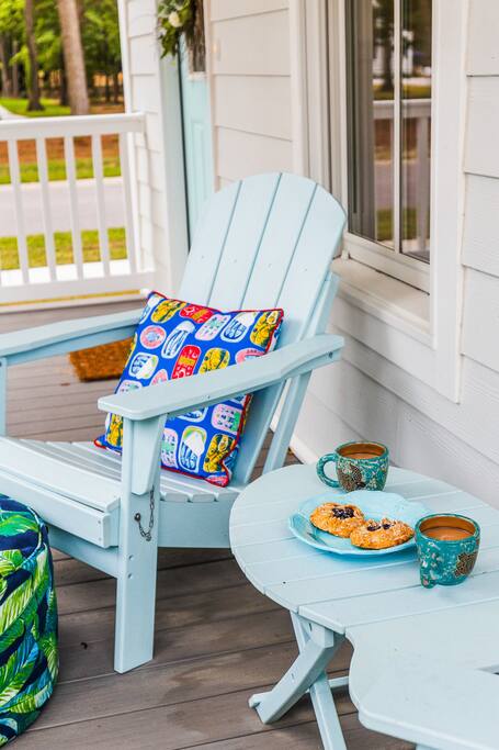 1st Floor King Bed-Couples Retreat-Great Golf Spot