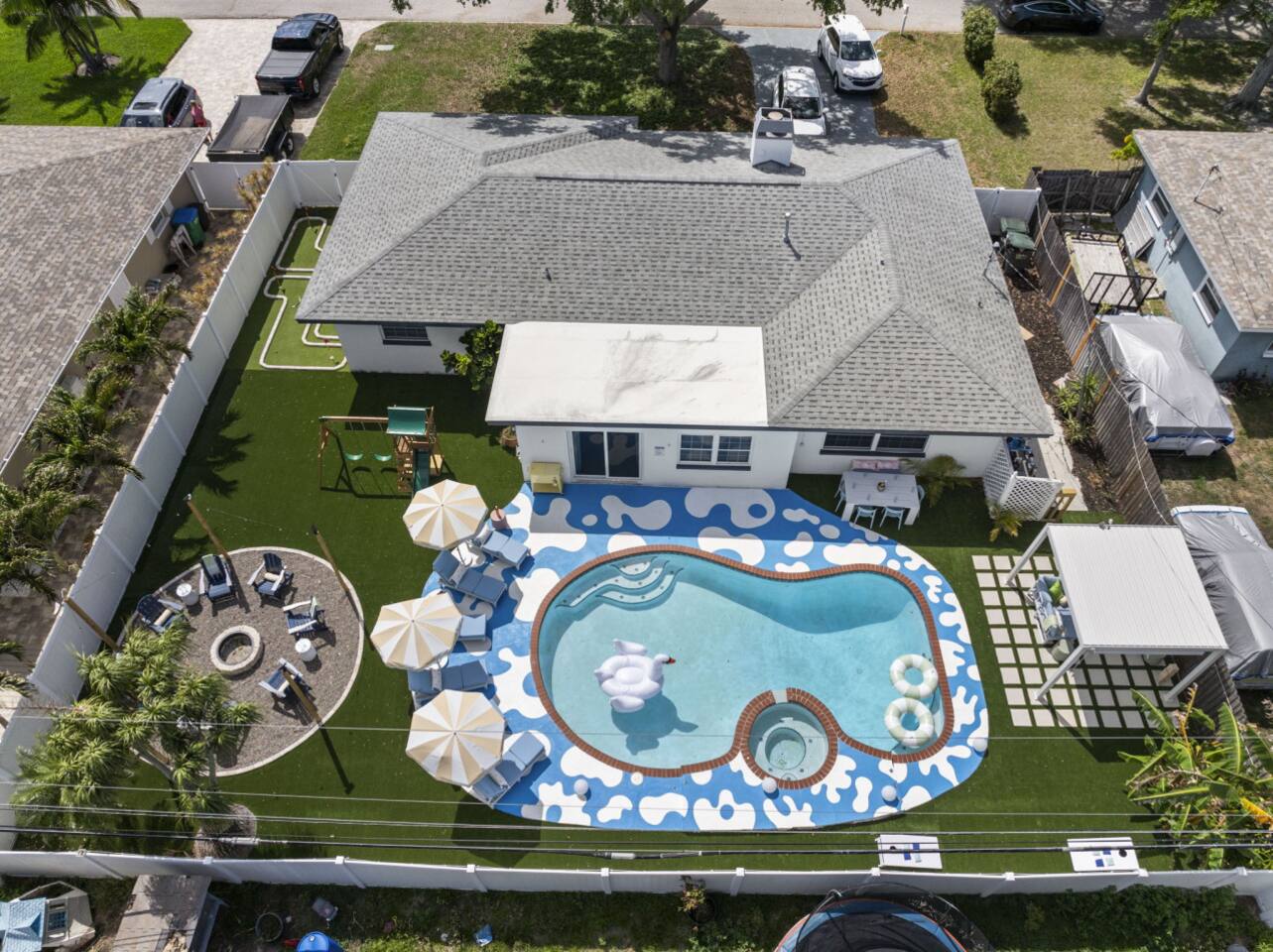 Clearwater Heated Pool Home w/ Mini Golf & Games!