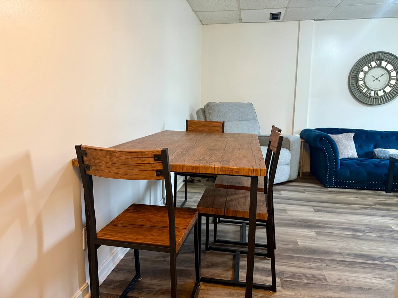 Princeton Suite 6 | QUEEN 2BR/2BA