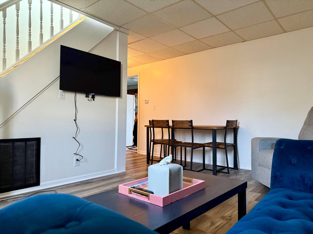 Princeton Suite 6 | QUEEN 2BR/2BA photo 3