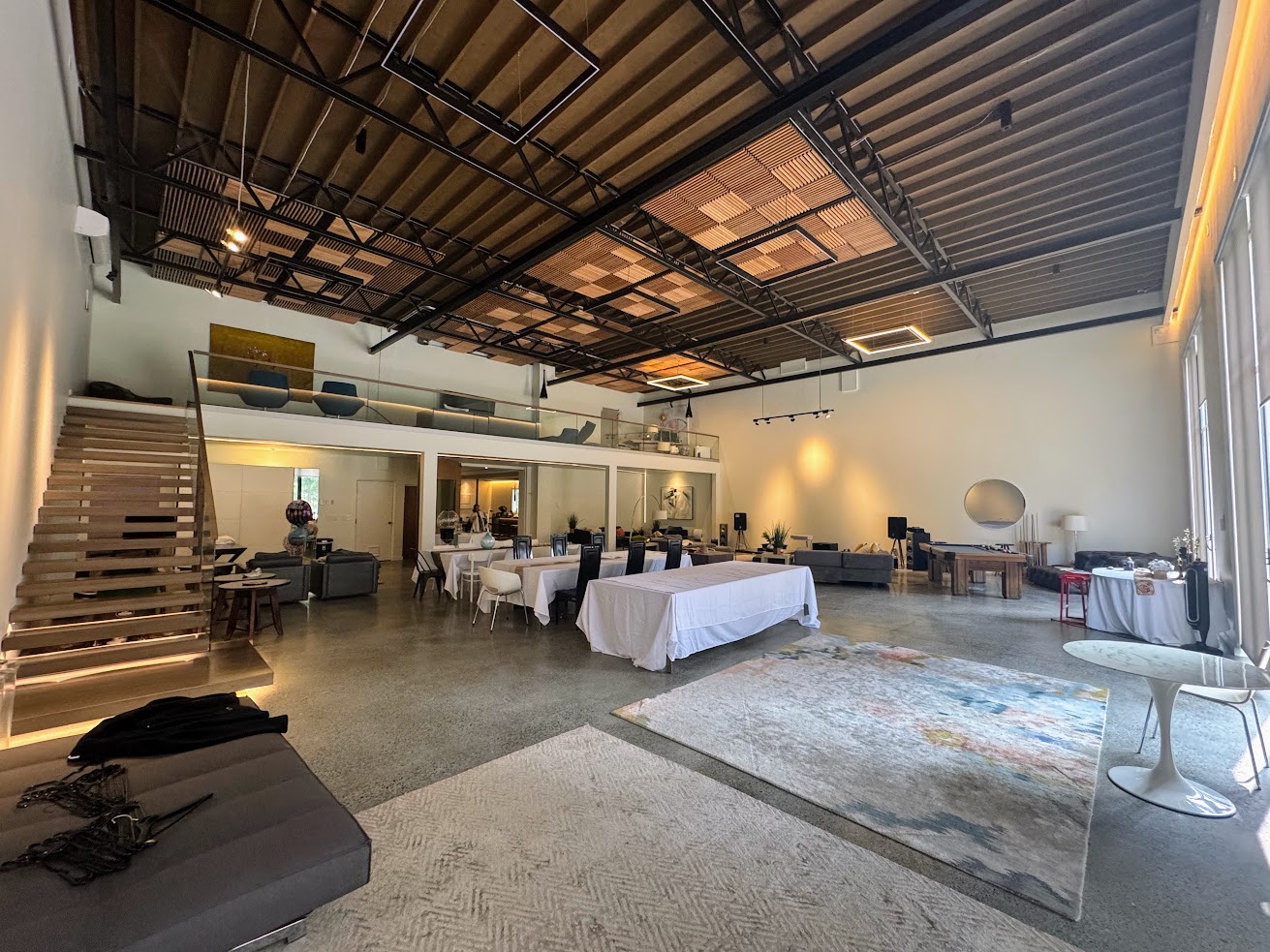 Modern Large Stylist Loft