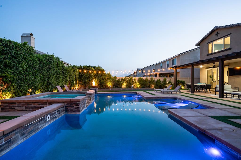 Paseo Palms, Modern 6br home 5min to Polo Grounds