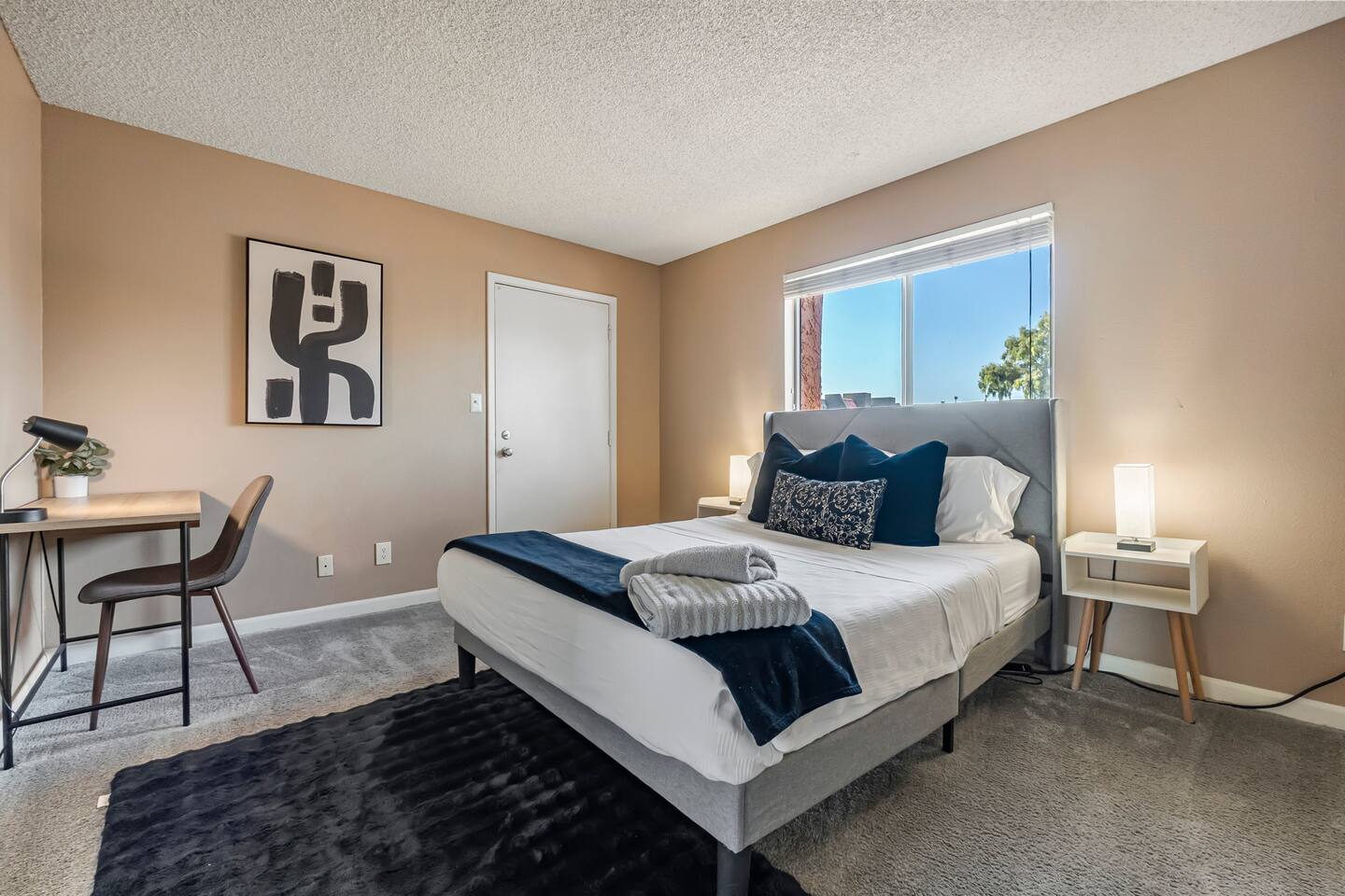 Pool | Gym | Great for Mid/Long Stays