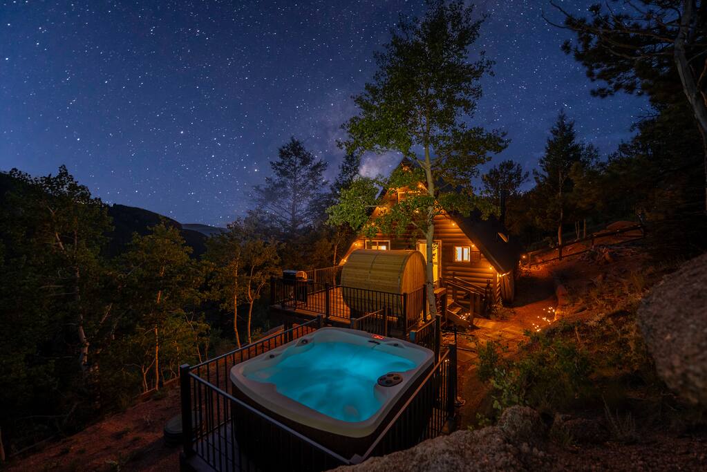 Bighorn Vista • Sky Net & Spa