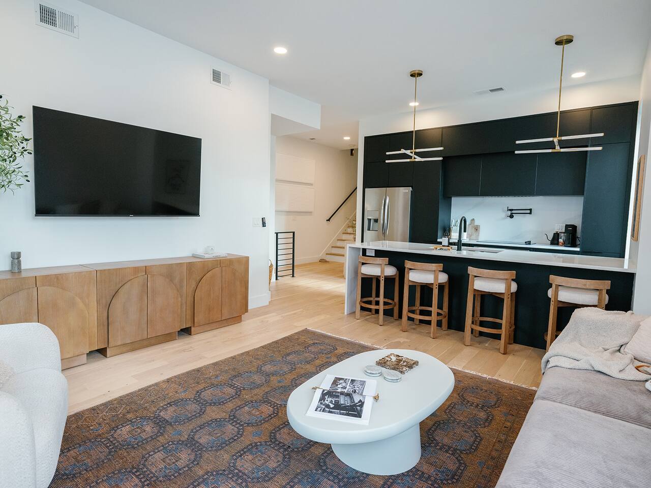 Chic New Build w/ Rooftop patio